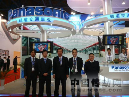 日本Panasonic電工常務(wù)取締役、照明事業(yè)本部松蔭本部長