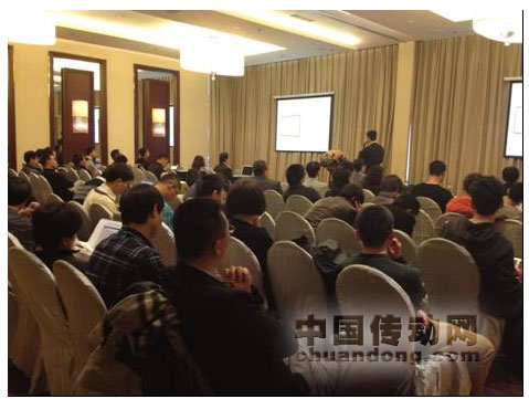 Steven Lai先生向聽(tīng)眾講解關(guān)于TE Connectivity及Elo品牌的背景及市場(chǎng)發(fā)展方向